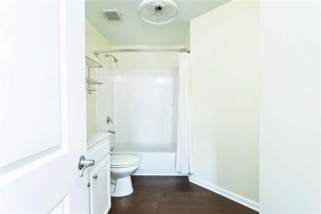 3040 Peachtree Road Unit 1003