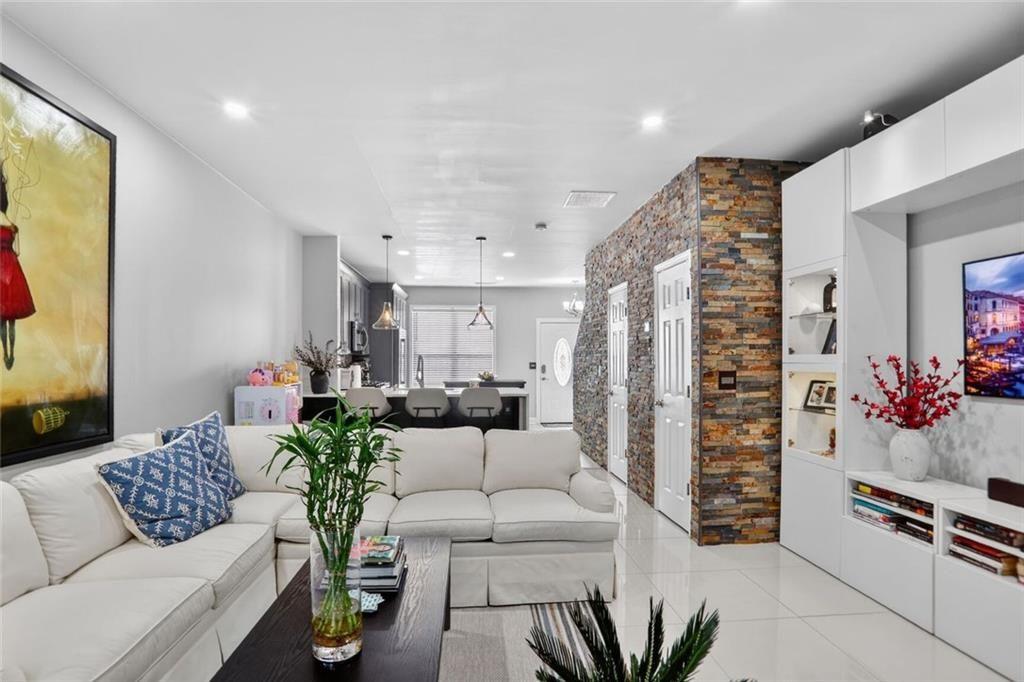 205 Devonshire Drive