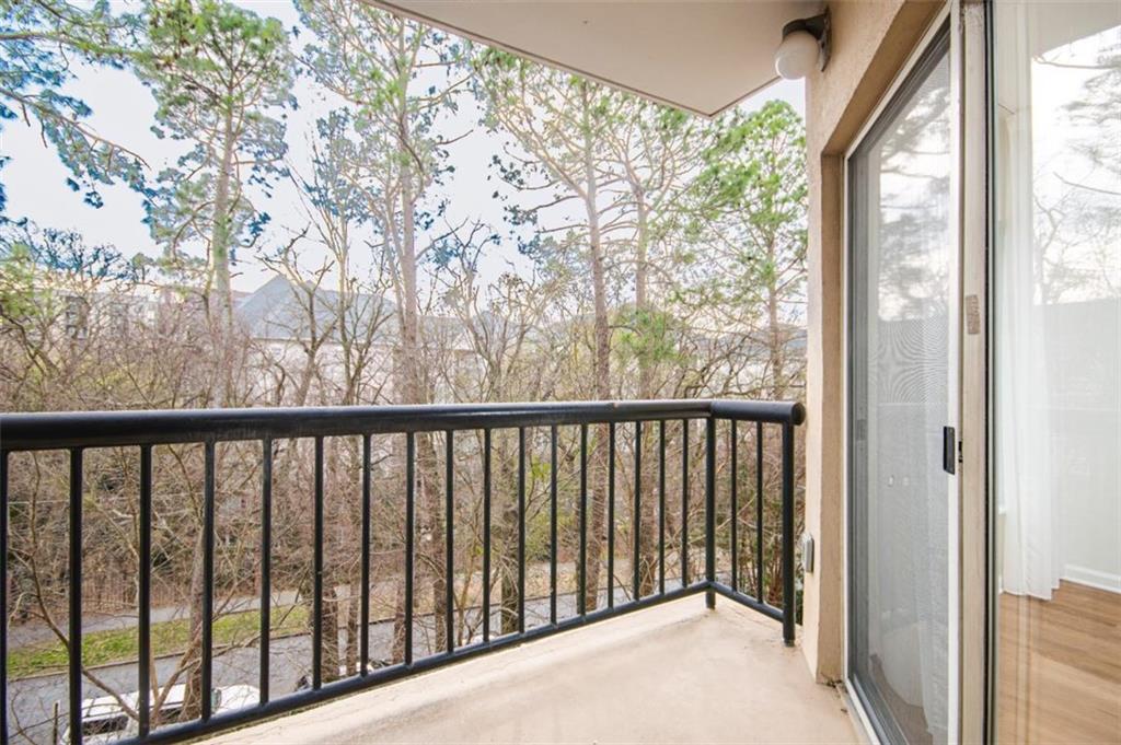 1 Biscayne Drive No. 304