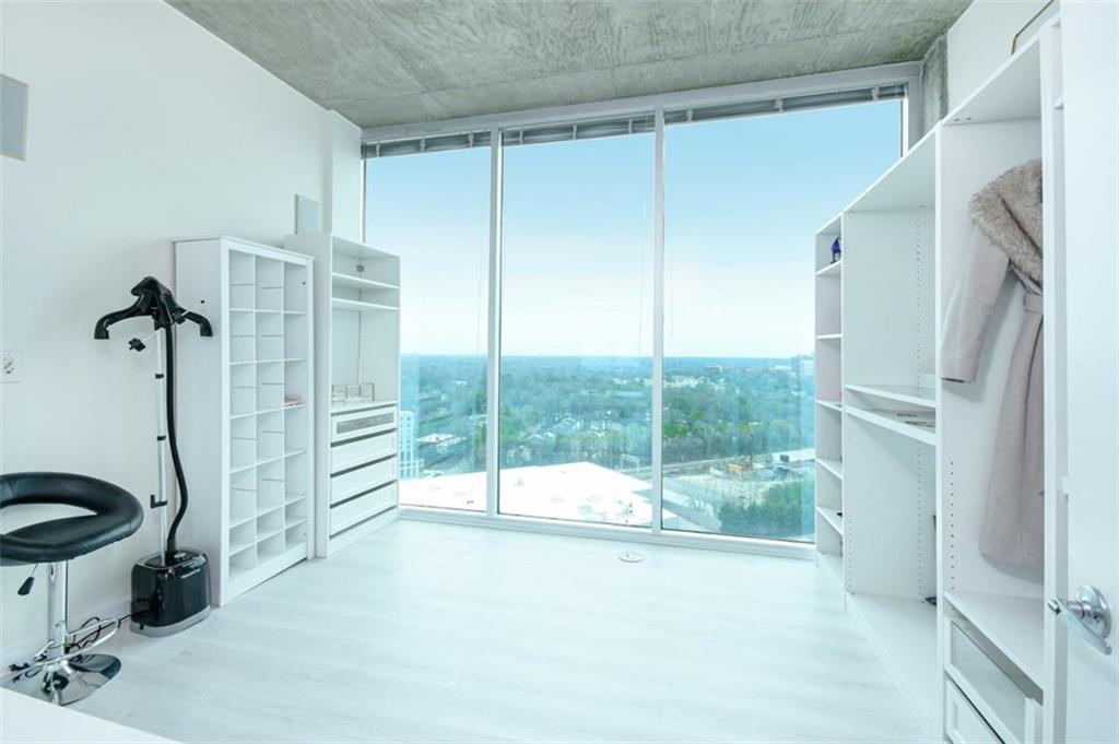 361 17th Street Unit 2122