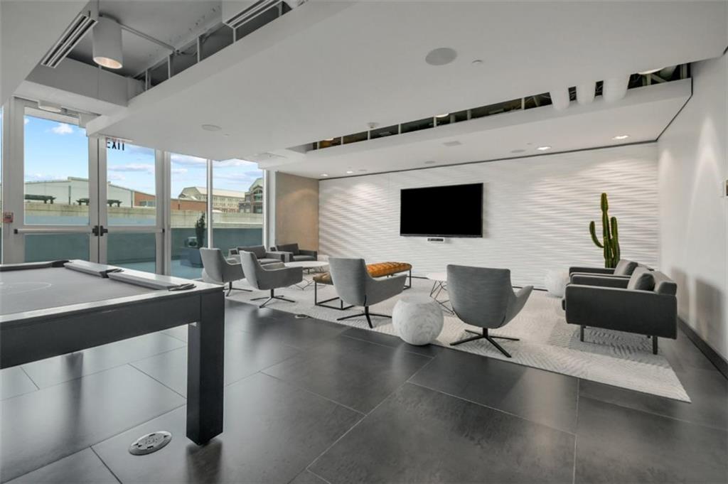 361 17th Street Unit 2122
