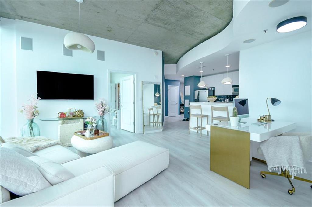 361 17th Street Unit 2122
