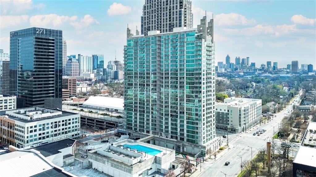 361 17th Street Unit 2122