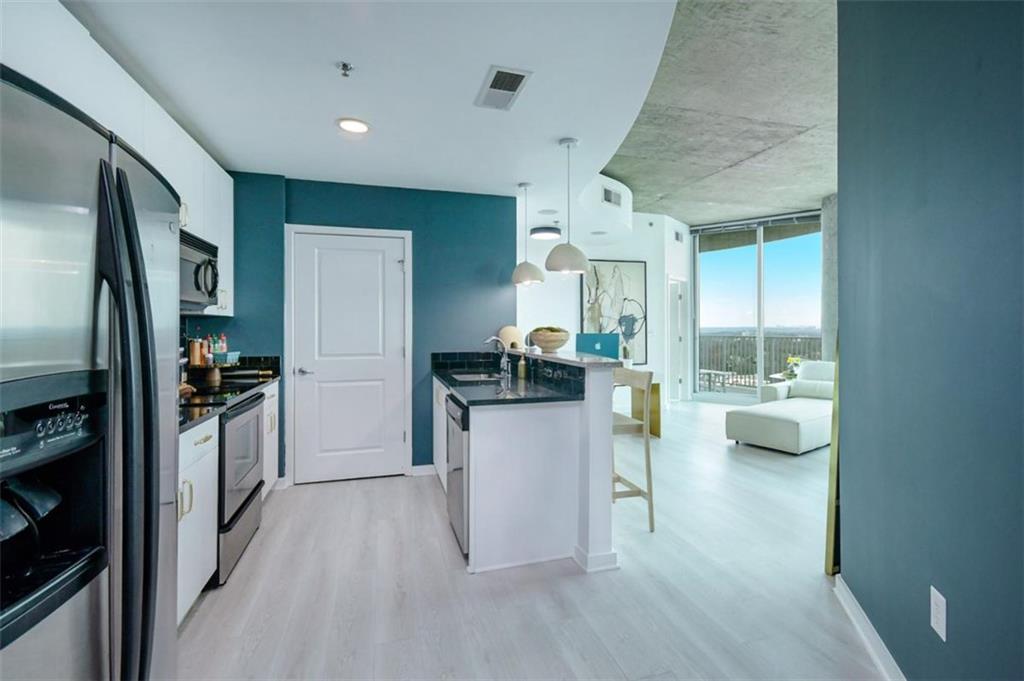 361 17th Street Unit 2122