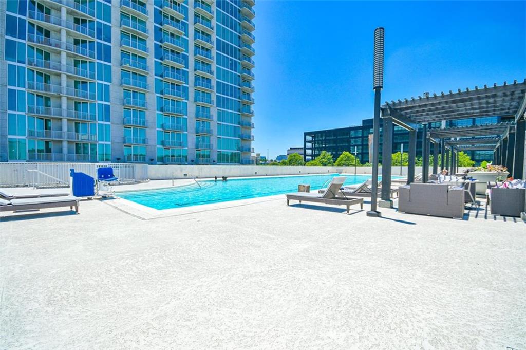 361 17th Street Unit 2122