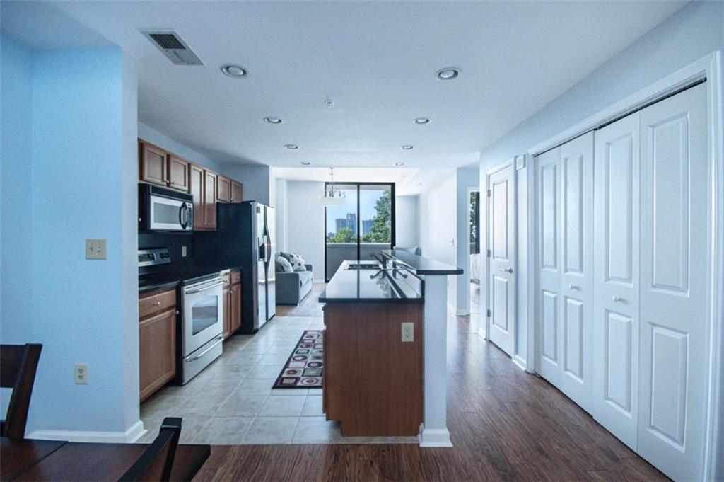 3040 Peachtree Road Unit 507