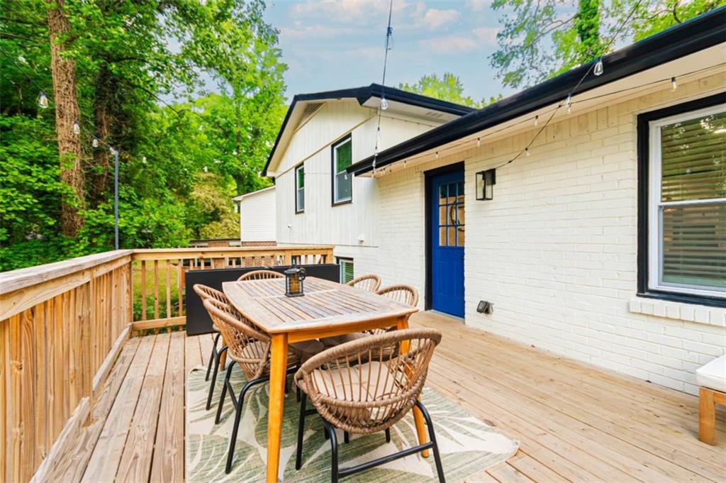 1953 Copperfield Circle