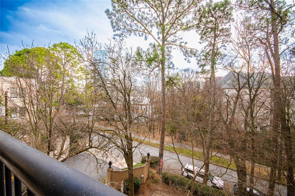 1 Biscayne Drive Unit 304