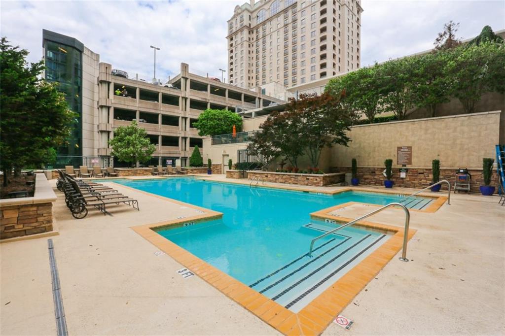 3040 Peachtree Road Unit 613