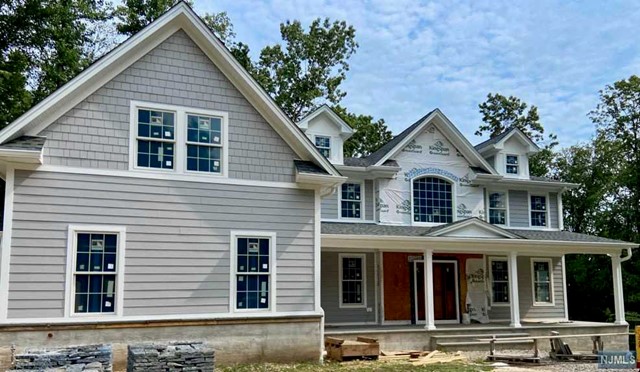 647 Pawnee Lane