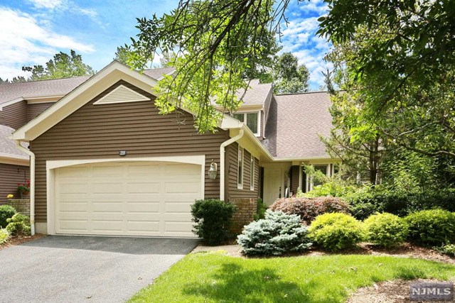 255 Westervelt Lane 255
