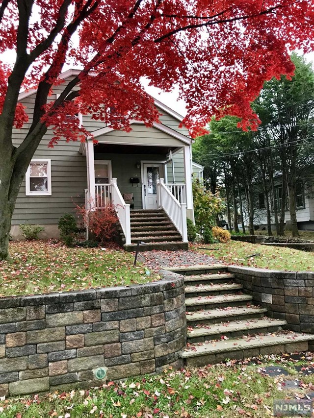 54 Chestnut Avenue