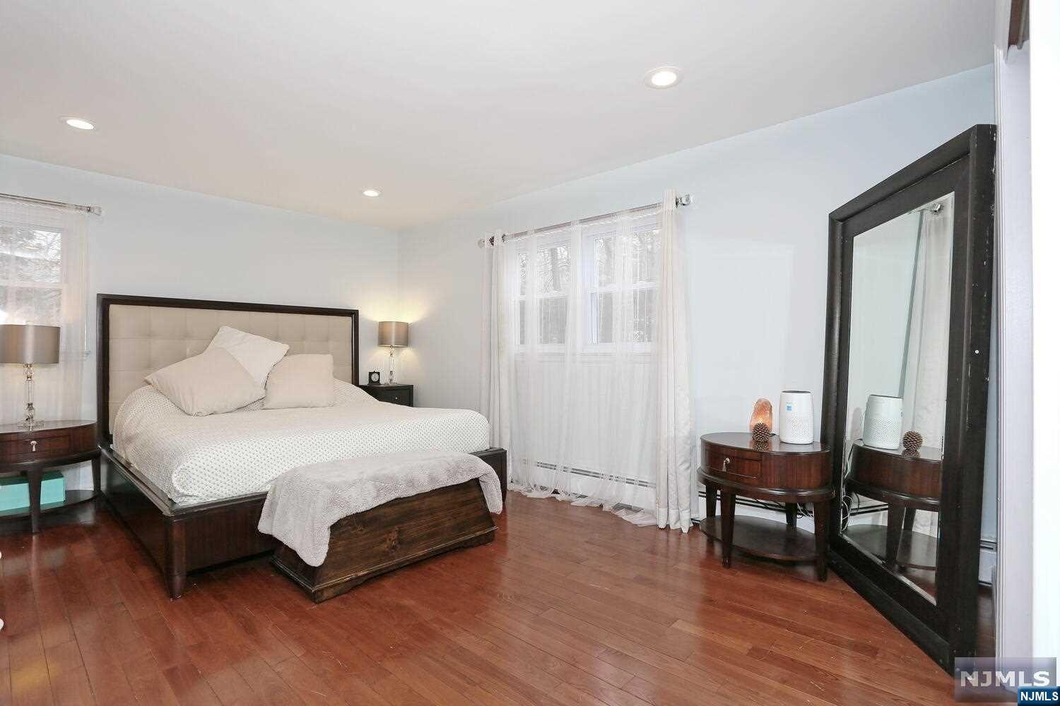 14 Rambling Brook Road