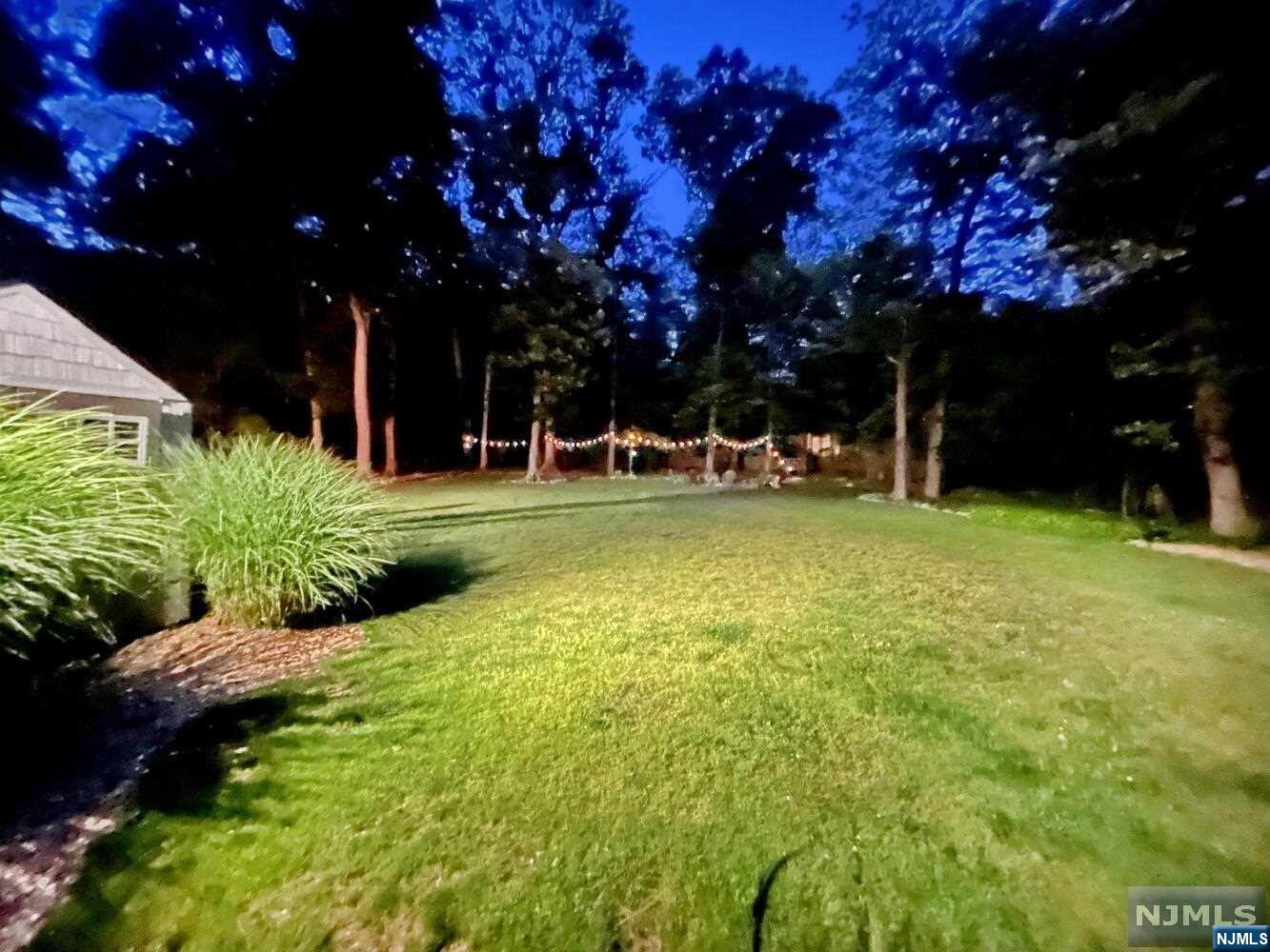 14 Rambling Brook Road