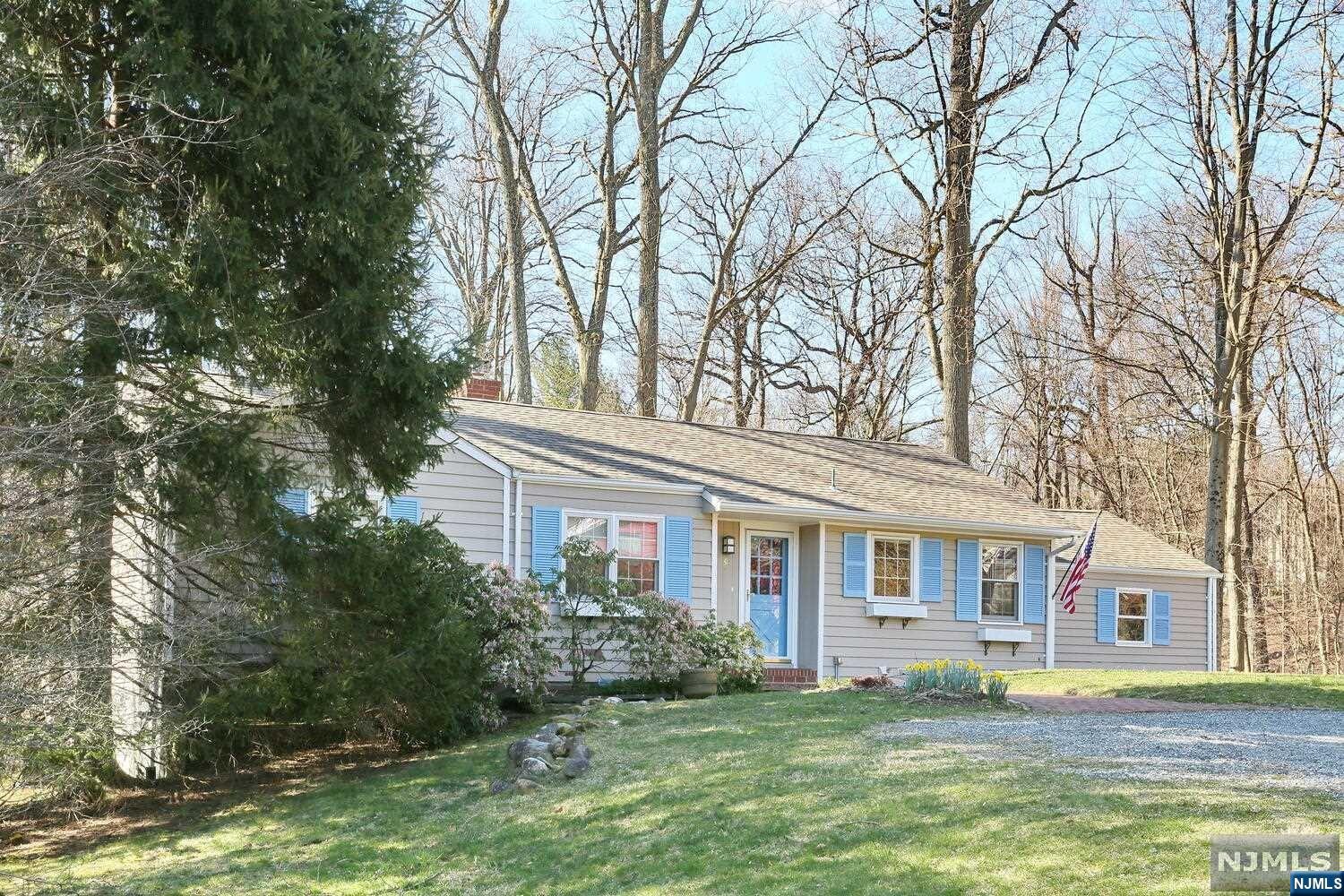 31 Pine Drive