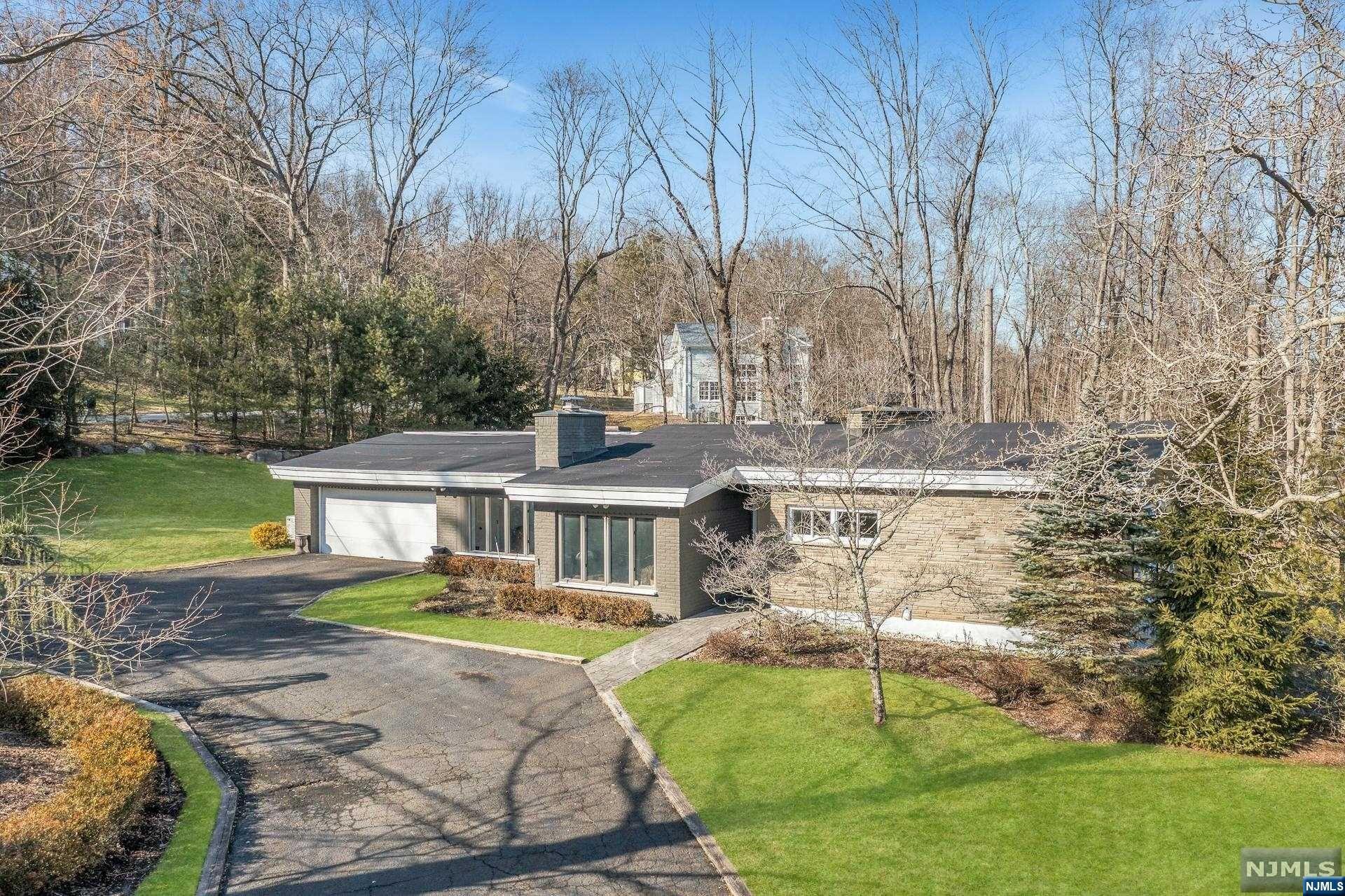 56 Fawnhill Road