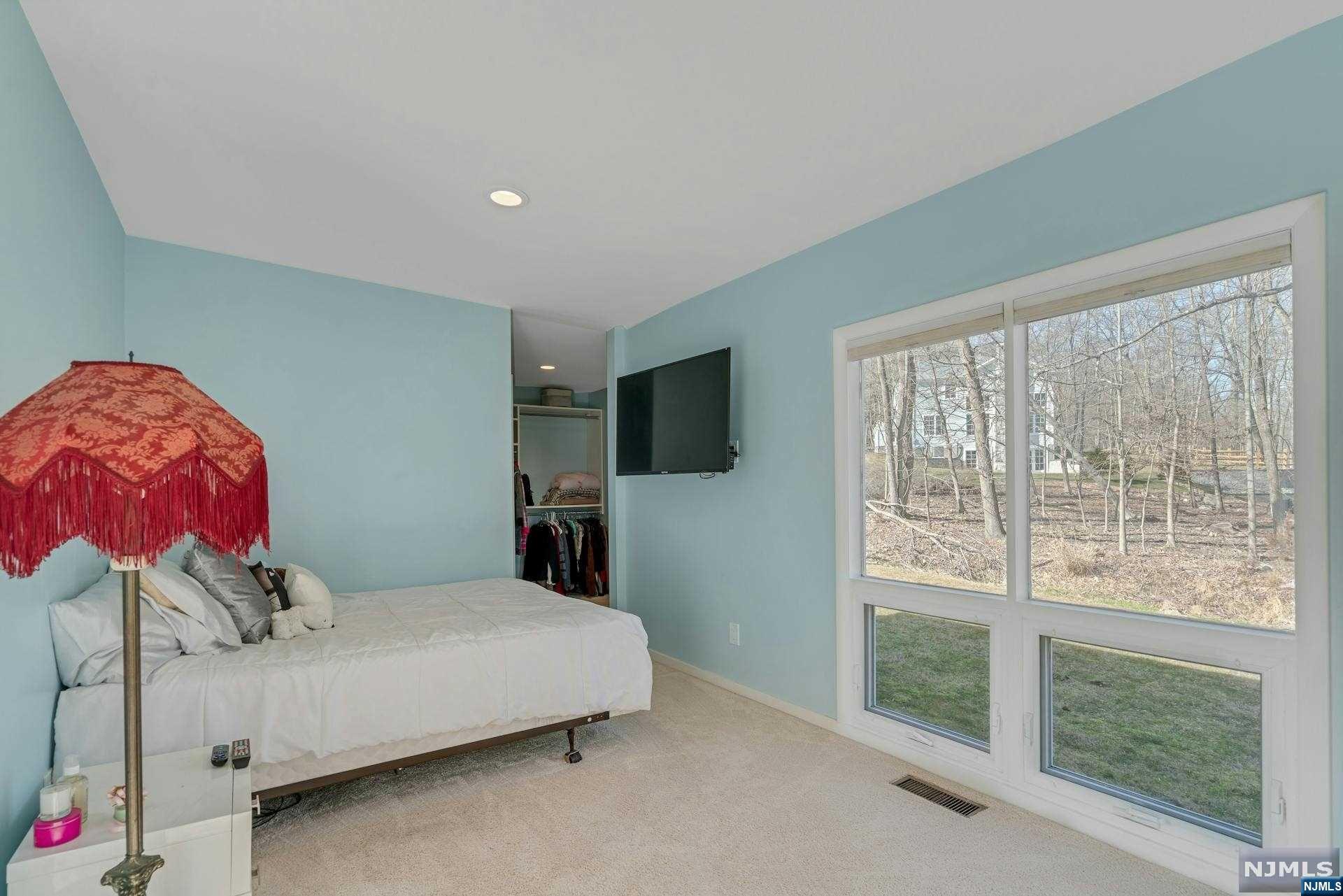 56 Fawnhill Road