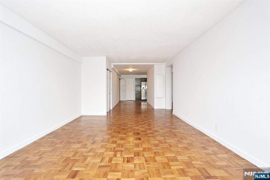 208 Anderson Street S4F