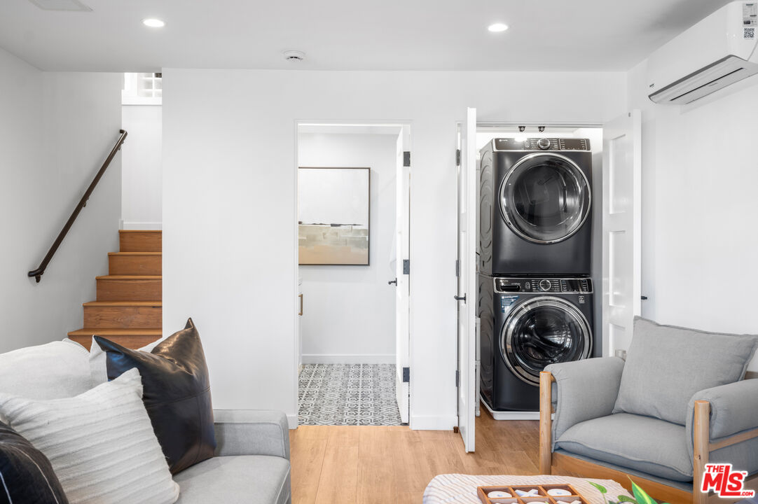 1183 La Mirada St