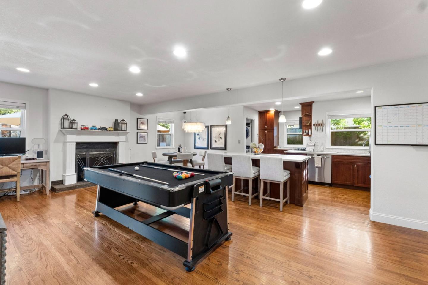 15543 Longwood DR