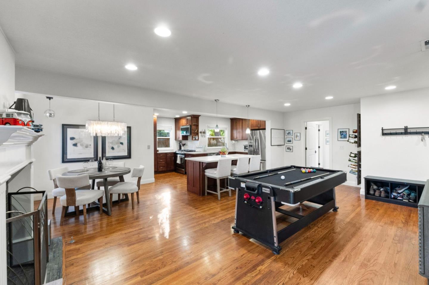 15543 Longwood DR