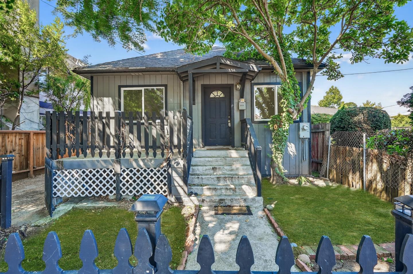 335 North Delaware Street