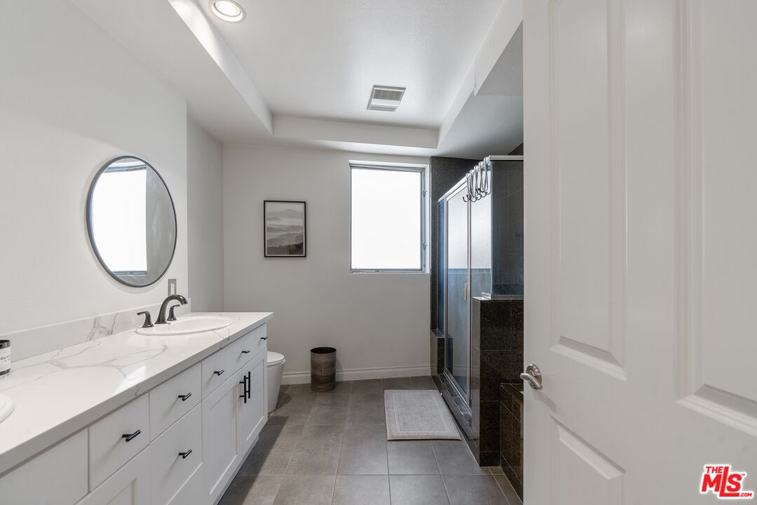 2111 S Beverly Glen Blvd Unit: 103