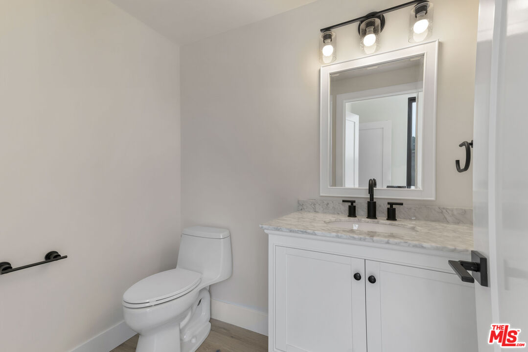 6208 Tapia Dr Unit: C