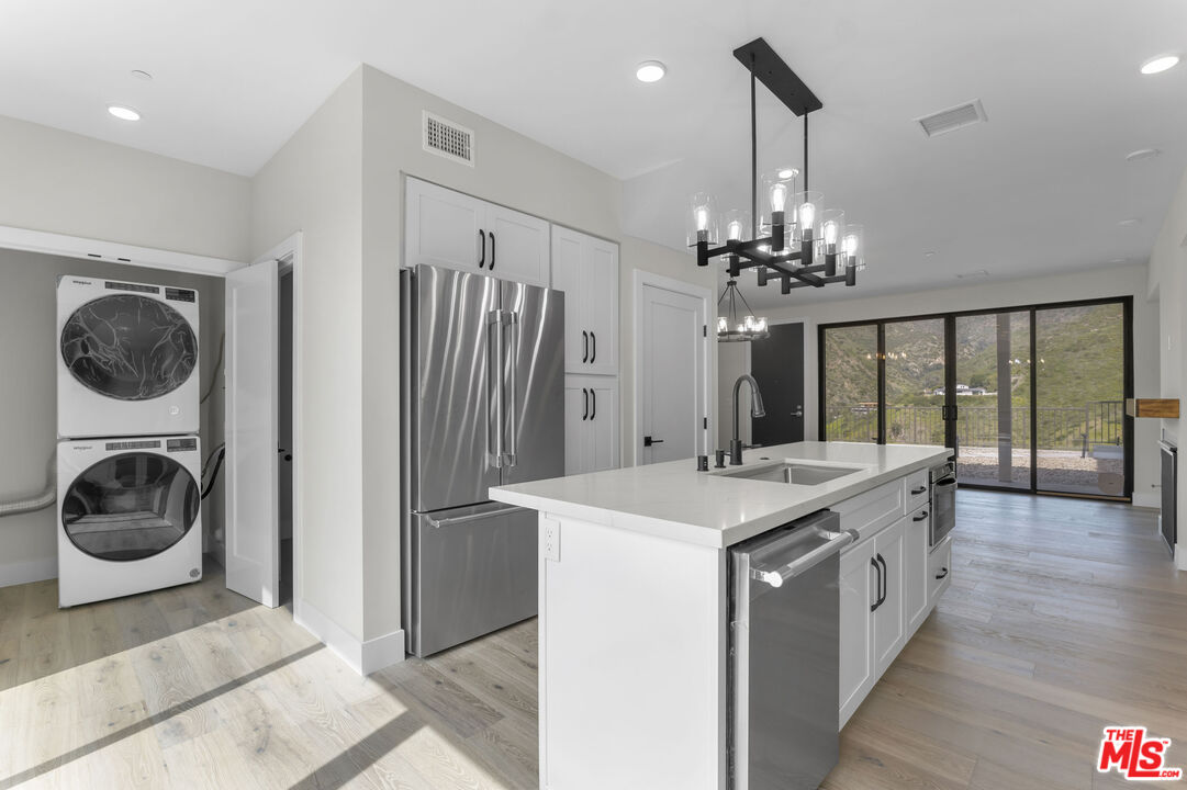 6208 Tapia Dr Unit: C