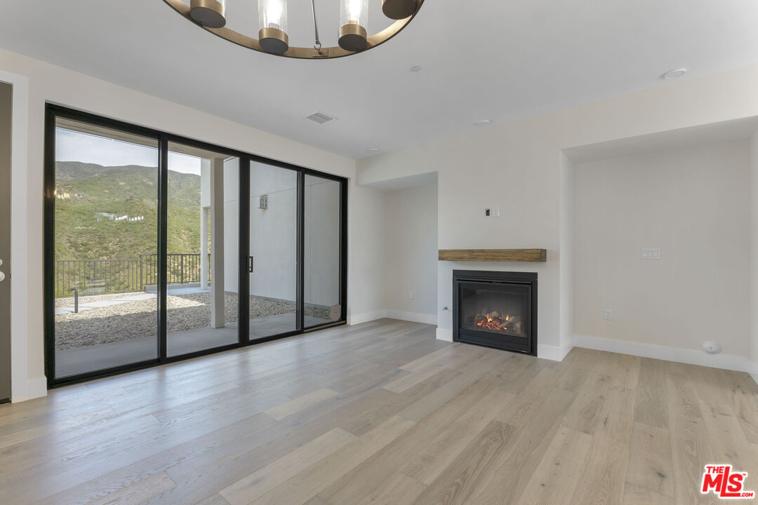 6208 Tapia Dr Unit: C