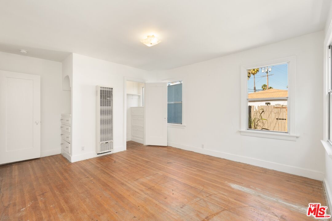 4016 Lyceum Ave