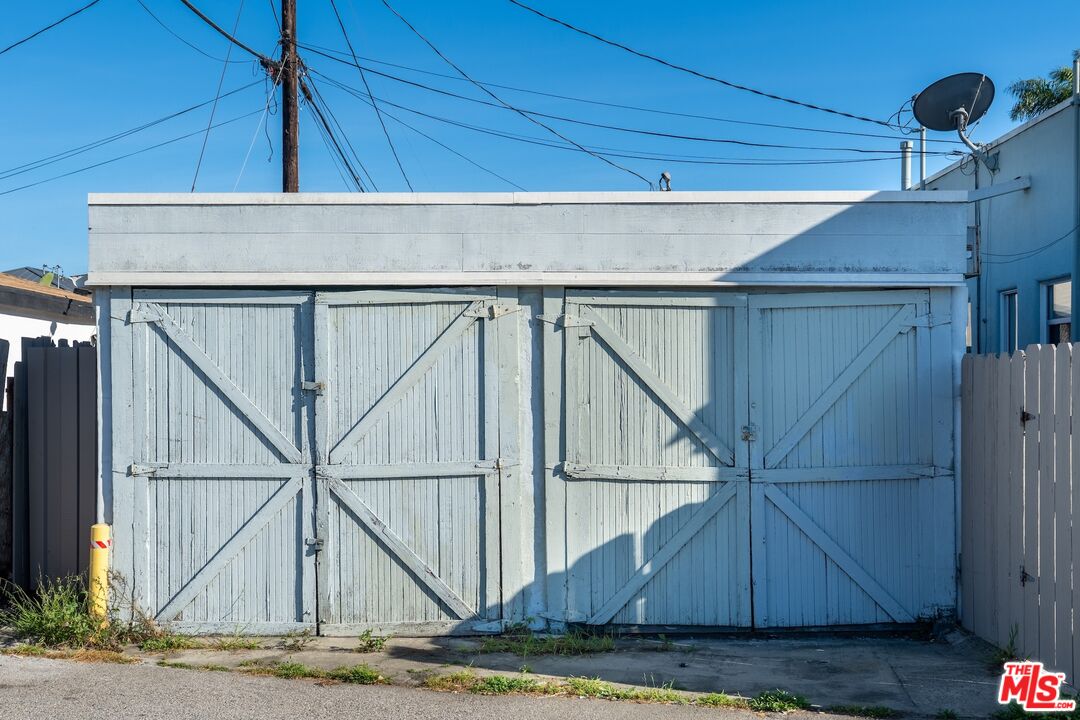 4016 Lyceum Ave