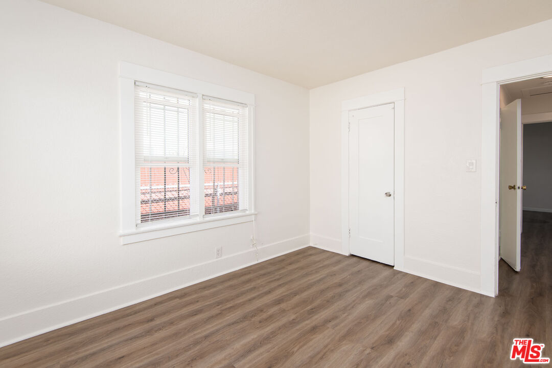 2132 S Cloverdale Ave