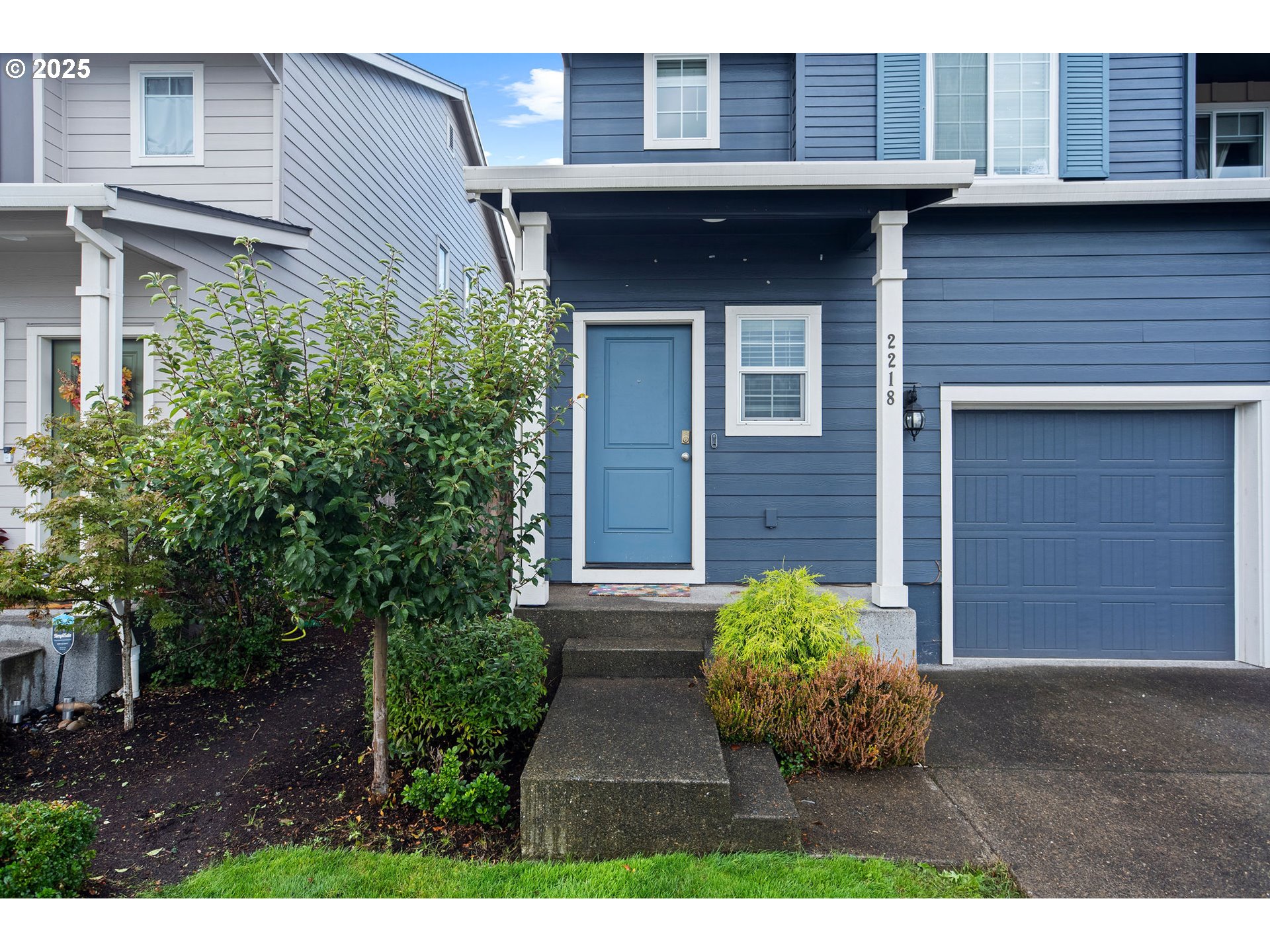 2218 NE 115TH CT