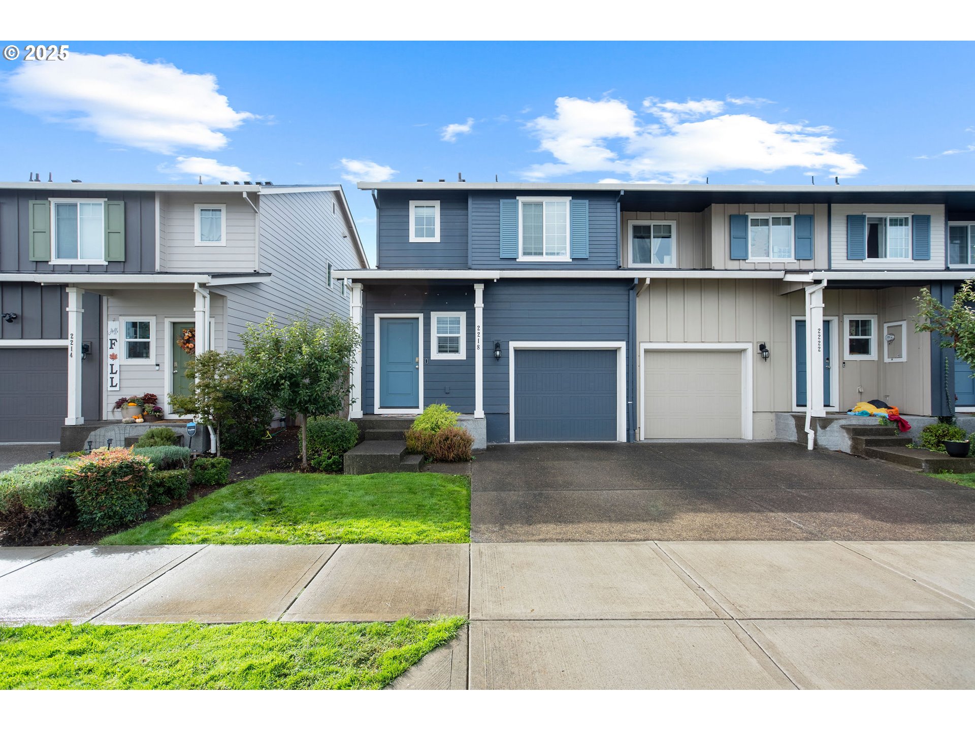 2218 NE 115TH CT