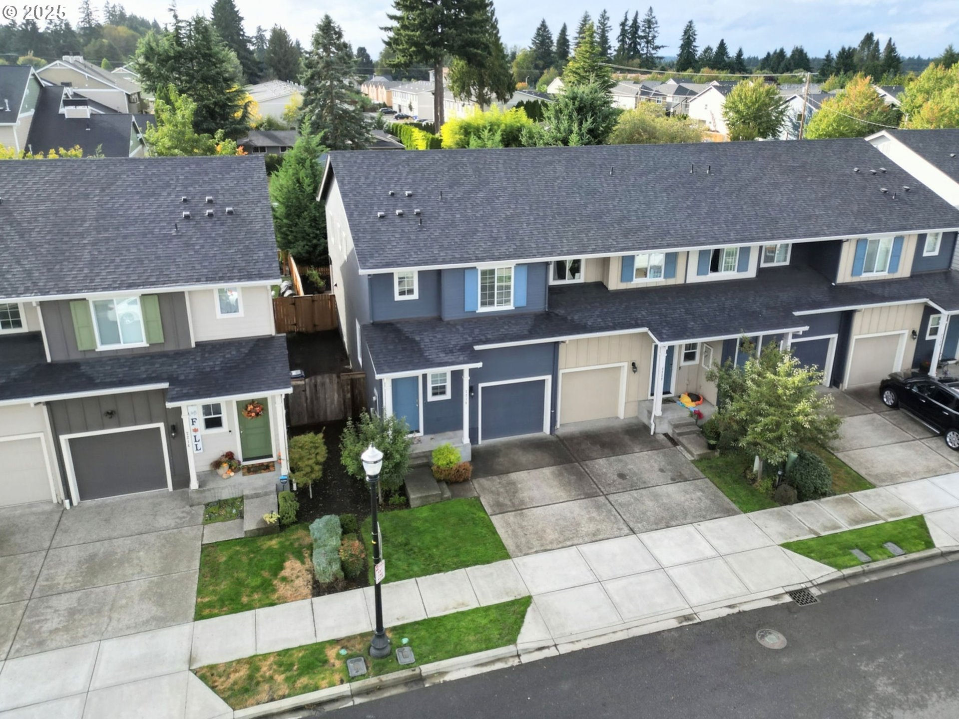 2218 NE 115TH CT