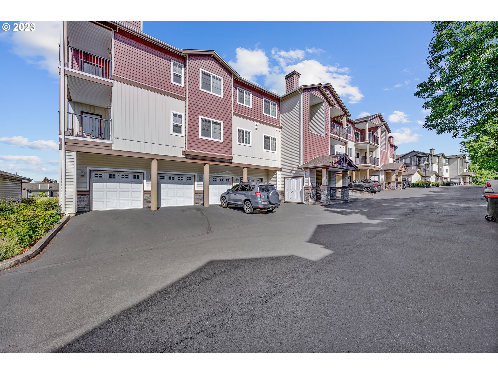 11845 NW STONE MOUNTAIN LN Unit: 202