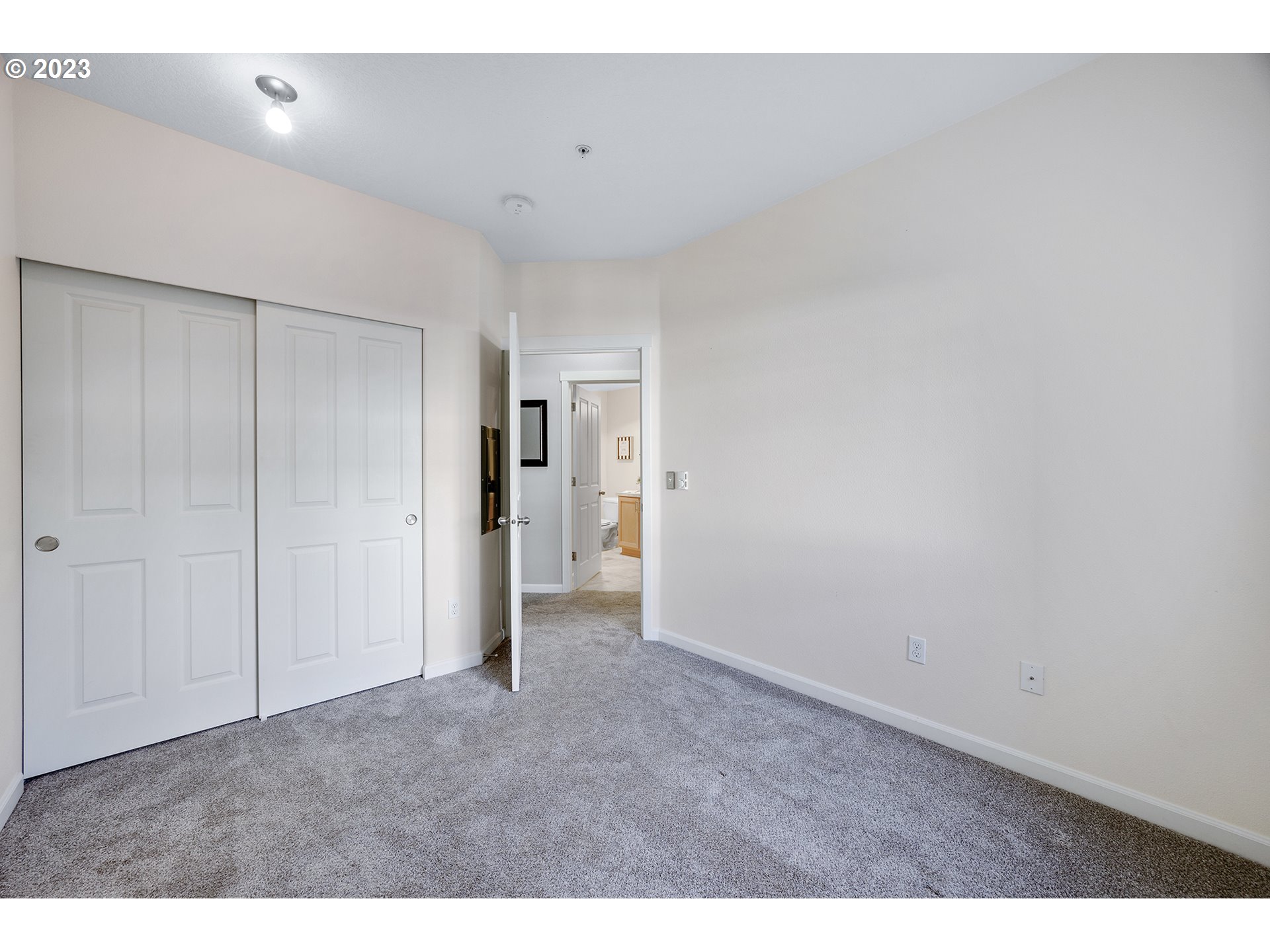 11845 NW STONE MOUNTAIN LN Unit: 202