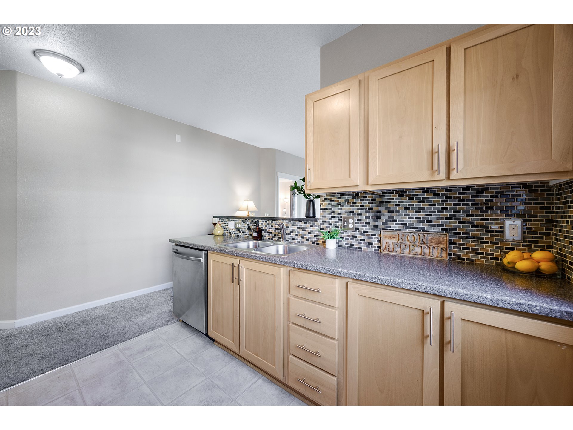 11845 NW STONE MOUNTAIN LN Unit: 202