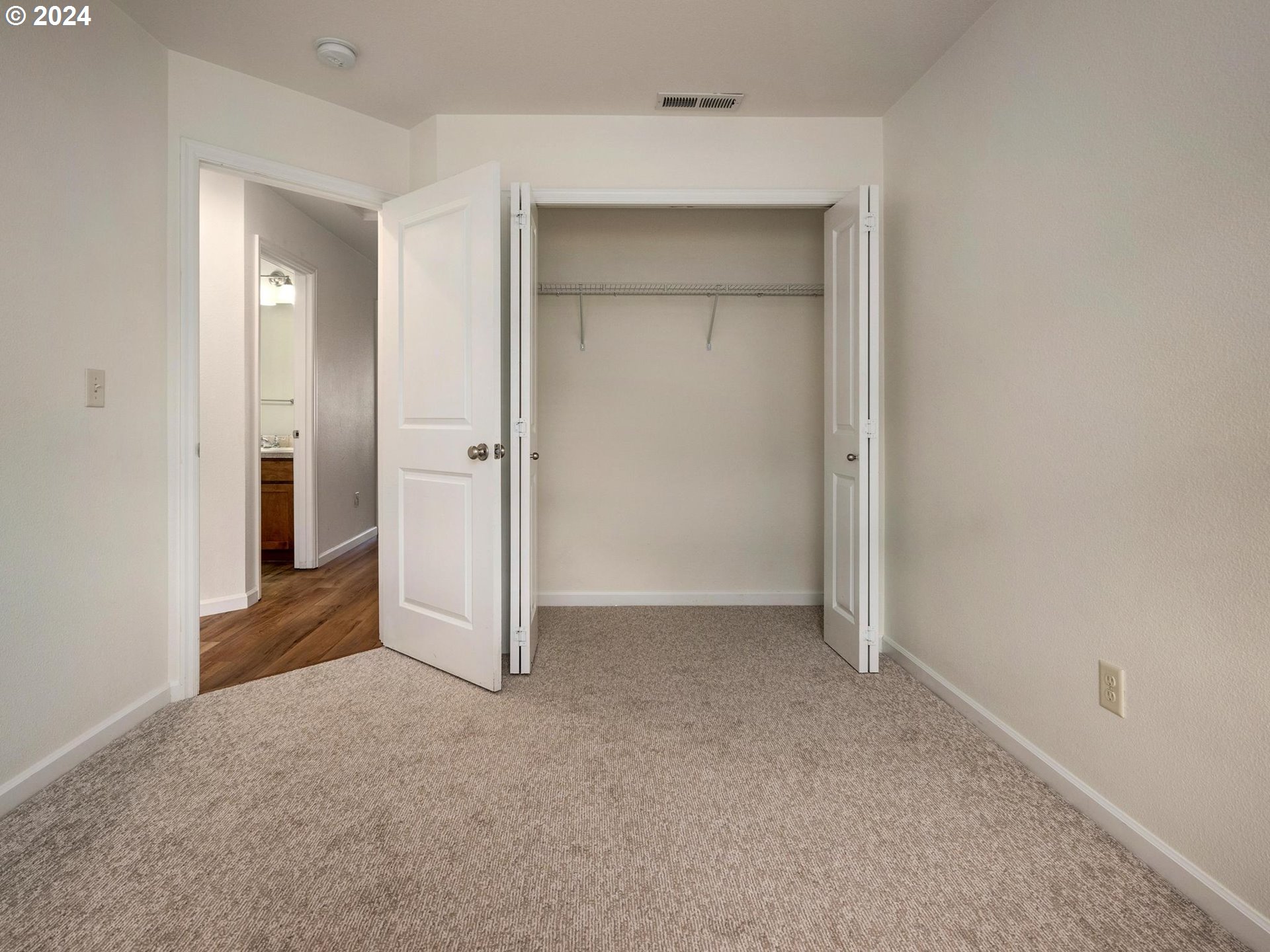 305 NE 52ND ST