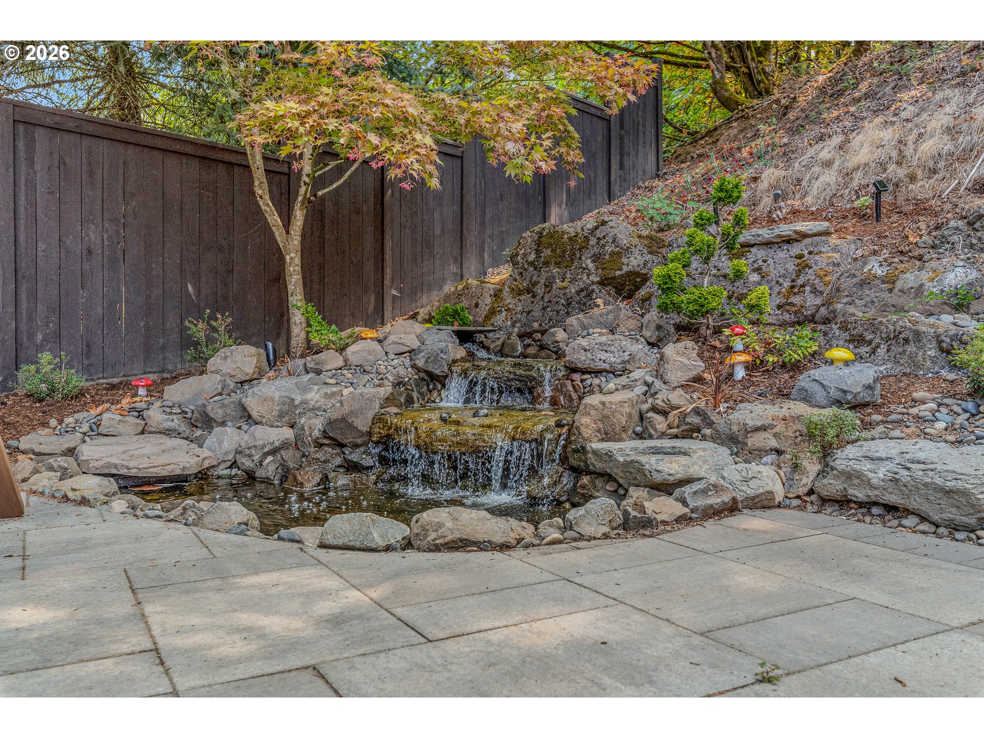 2222 NW Iris CT