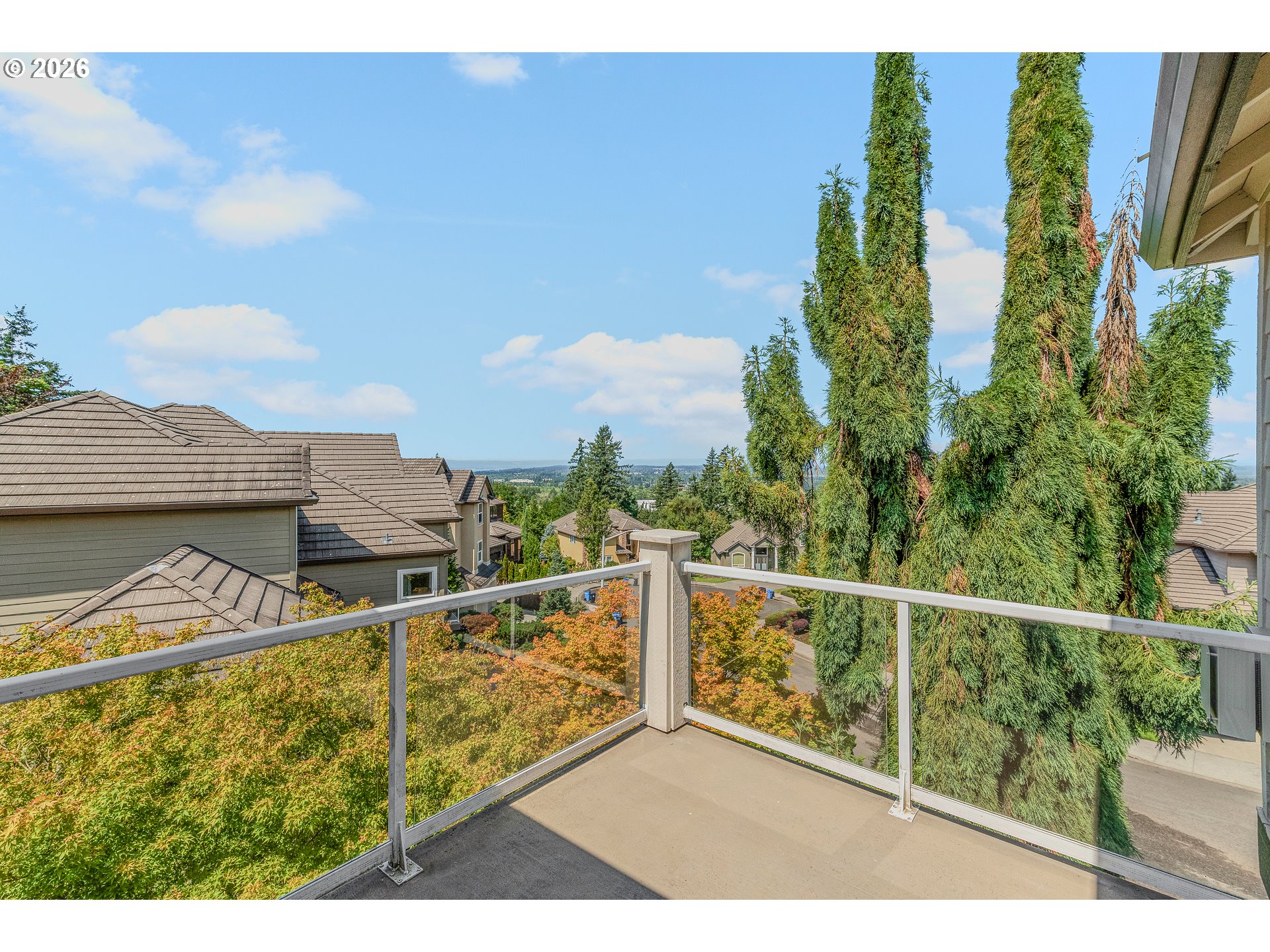 2222 NW Iris CT