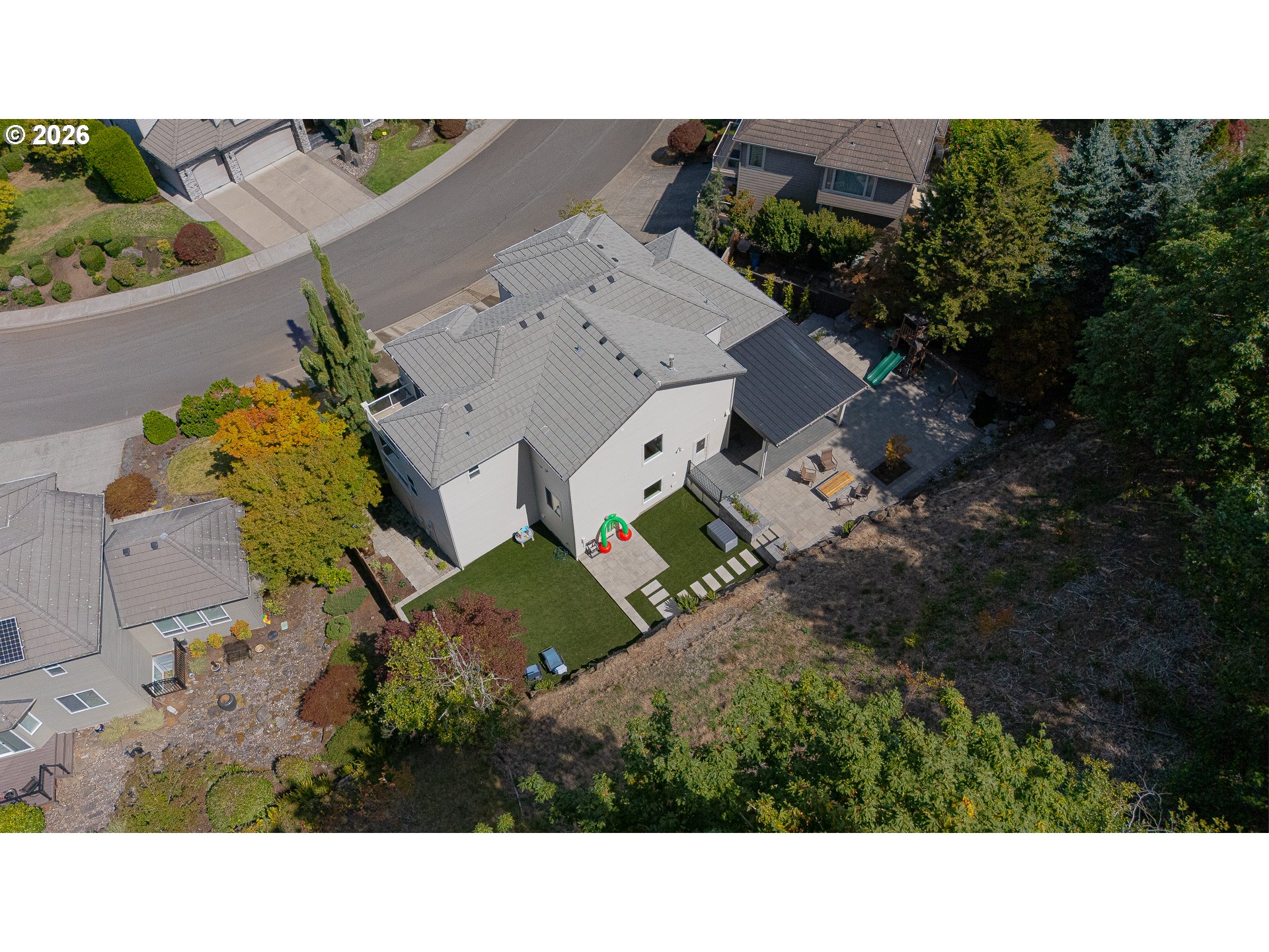 2222 NW Iris CT
