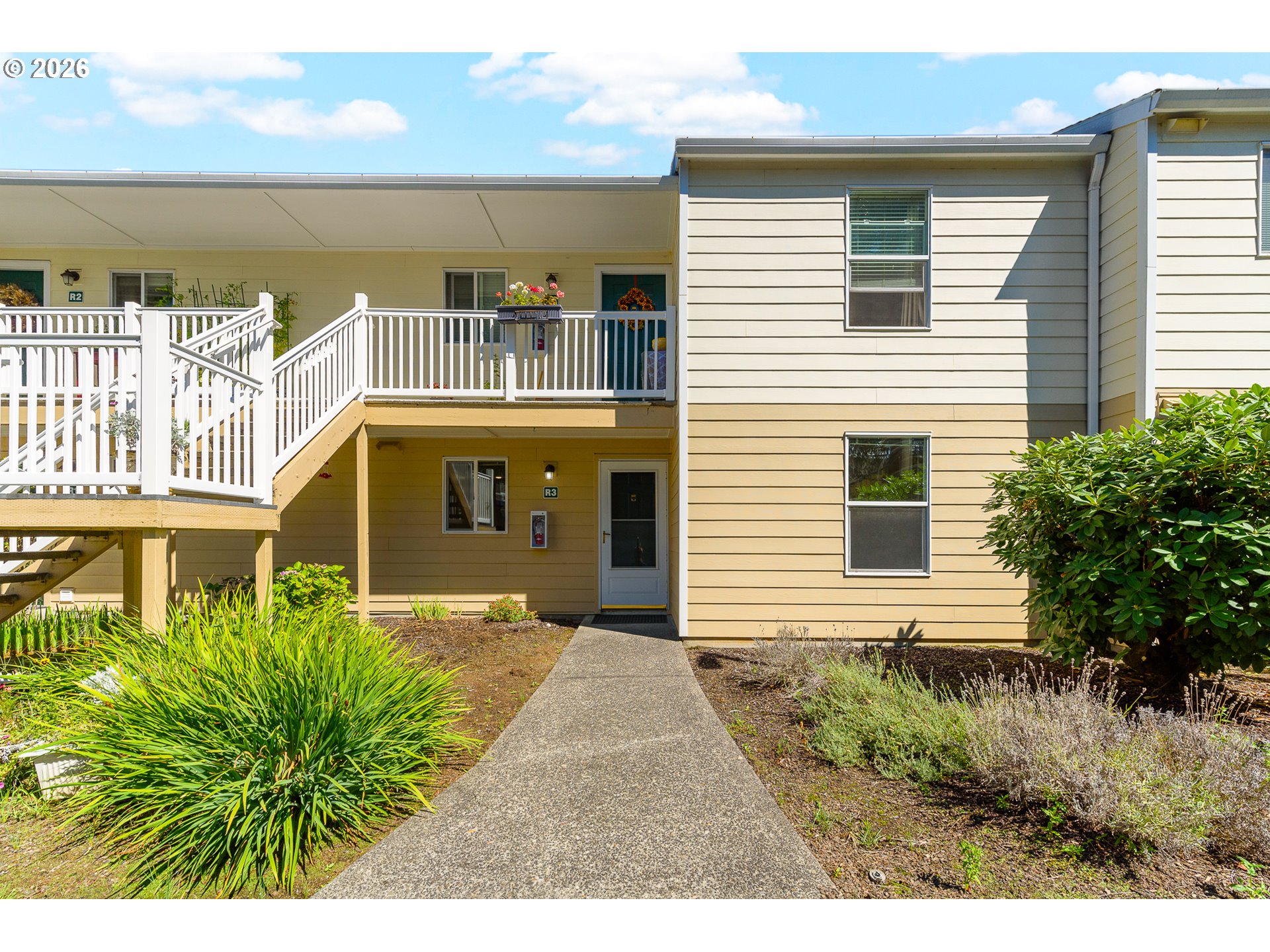 13216 NE SALMON CREEK AVE R-3