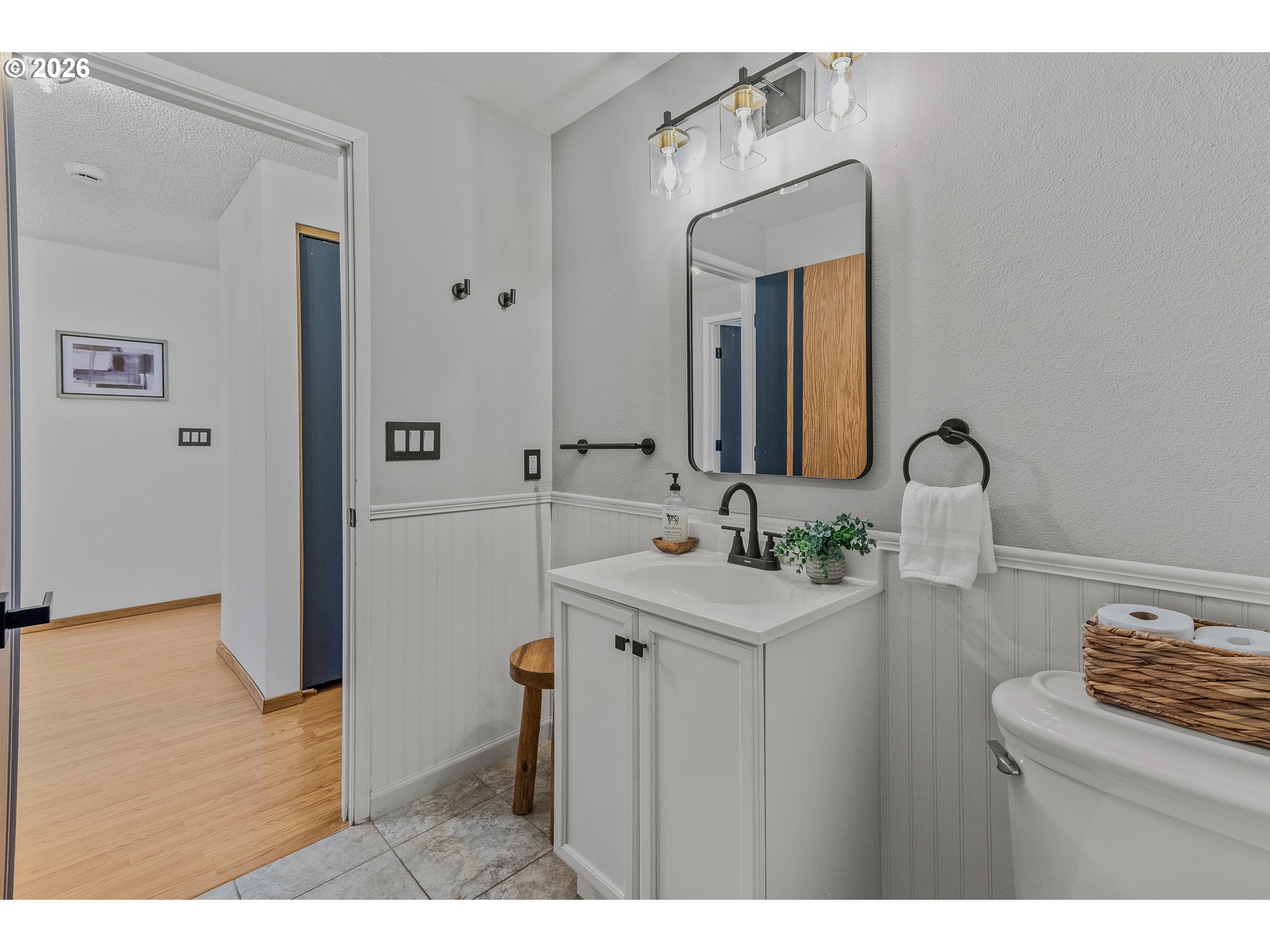 13216 NE SALMON CREEK AVE R-3