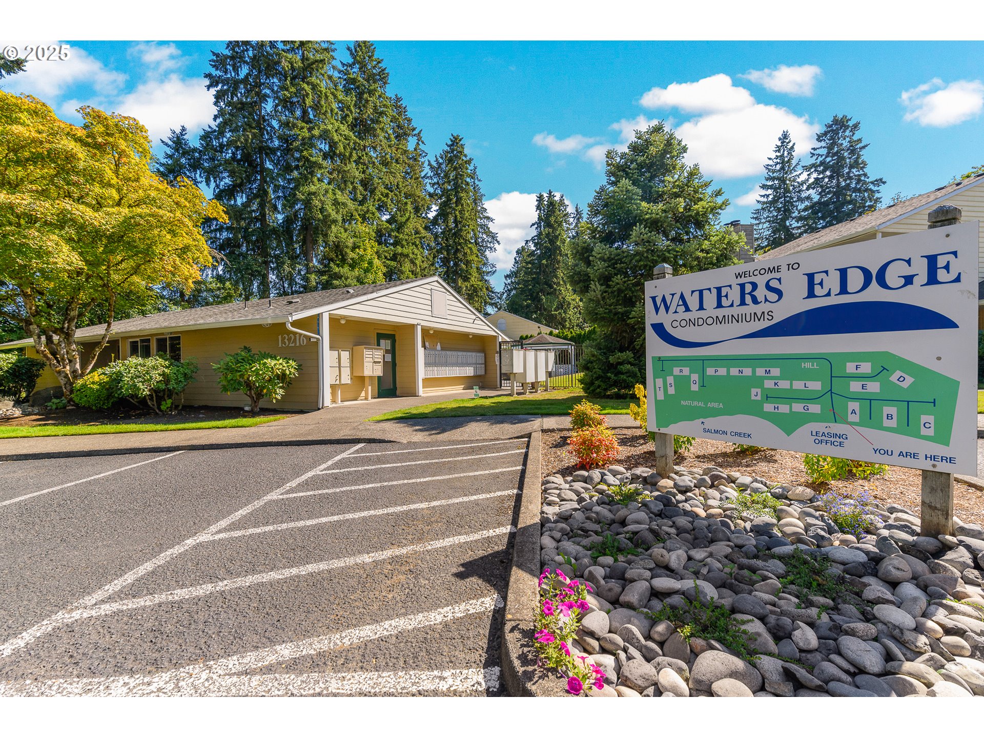 13216 NE SALMON CREEK AVE R-3