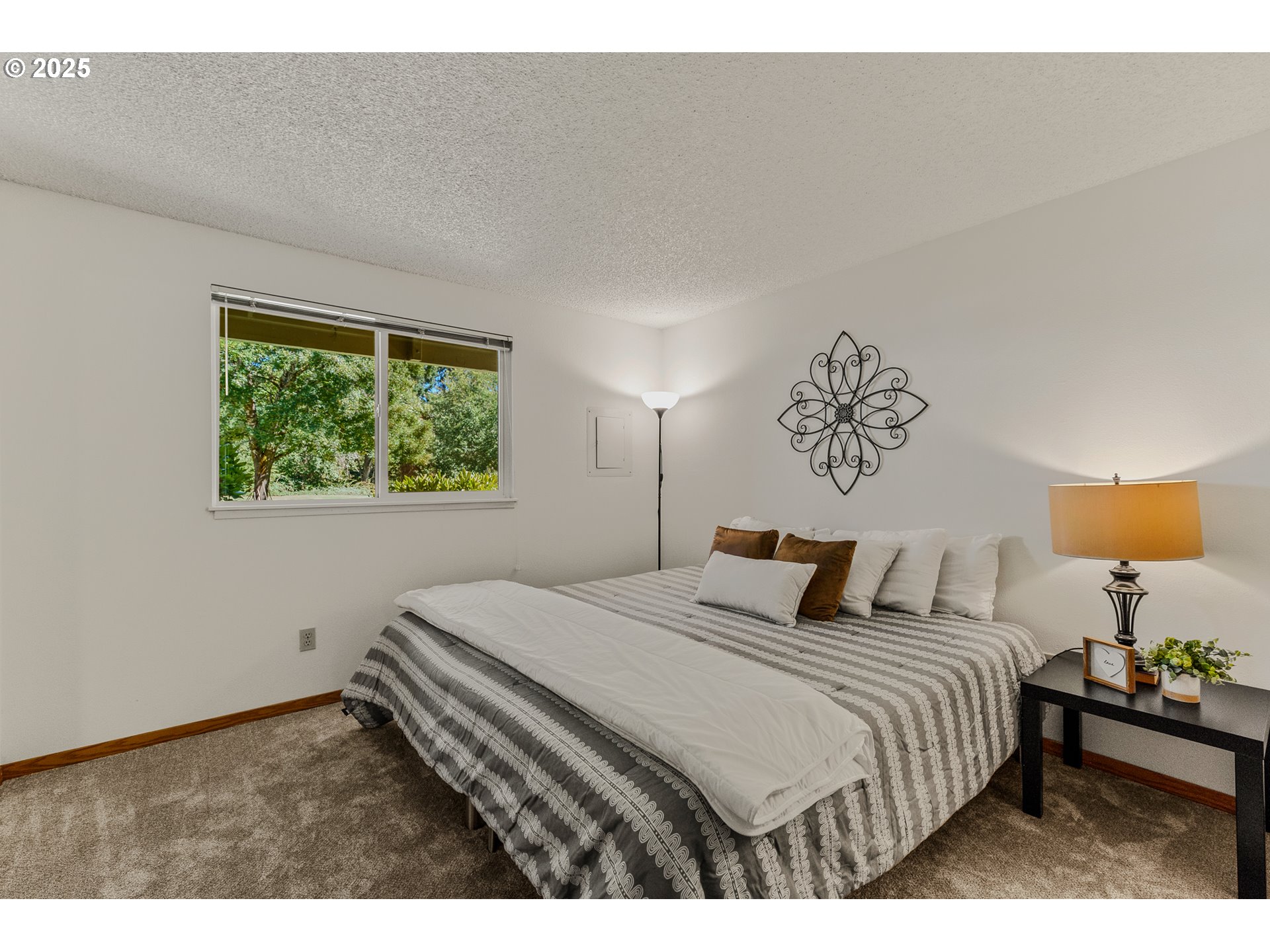 13216 NE SALMON CREEK AVE R-3