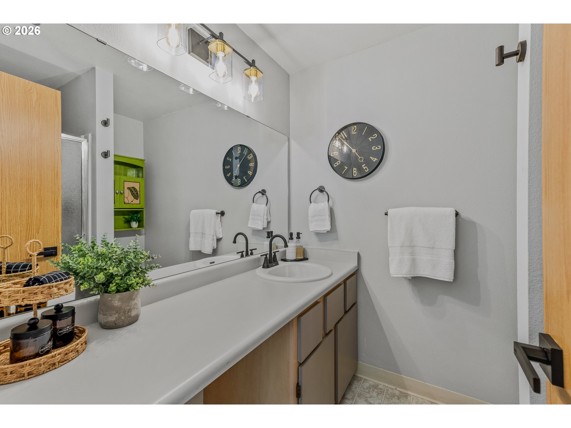 13216 NE SALMON CREEK AVE R-3