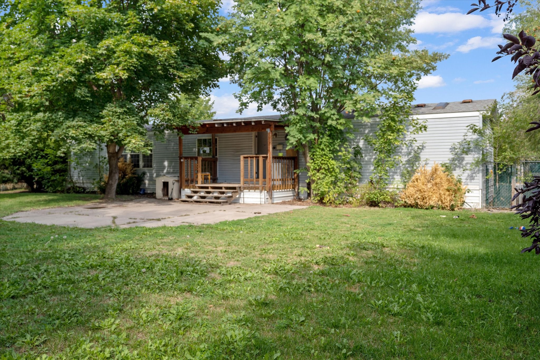 318 Parliament Drive