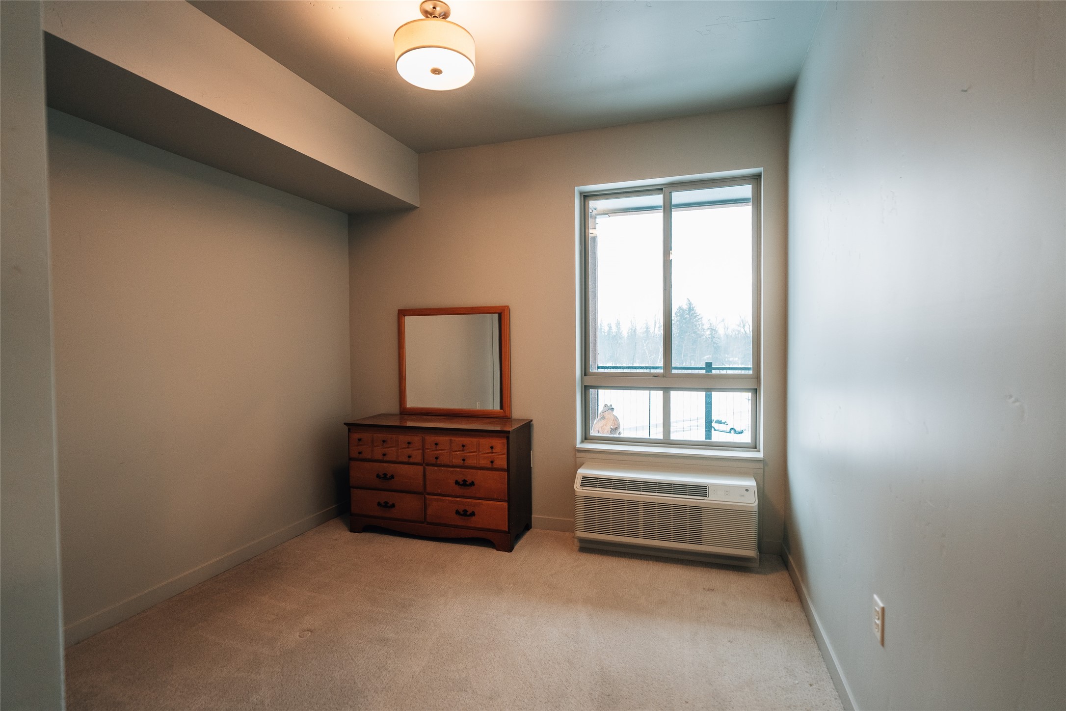 100 Woodlands Way B406